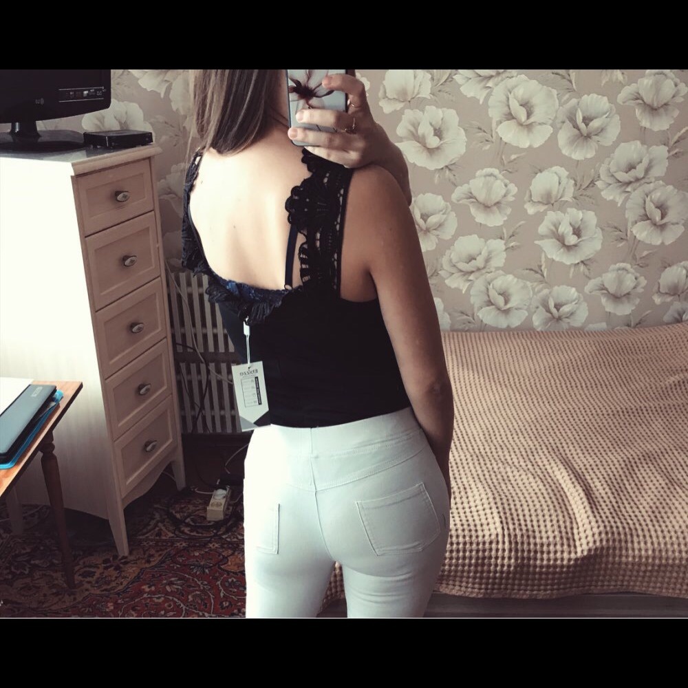 💥HP💥SexyCold Shoulder Straps Hollow Out Bodysuit - Picture 3 of 7